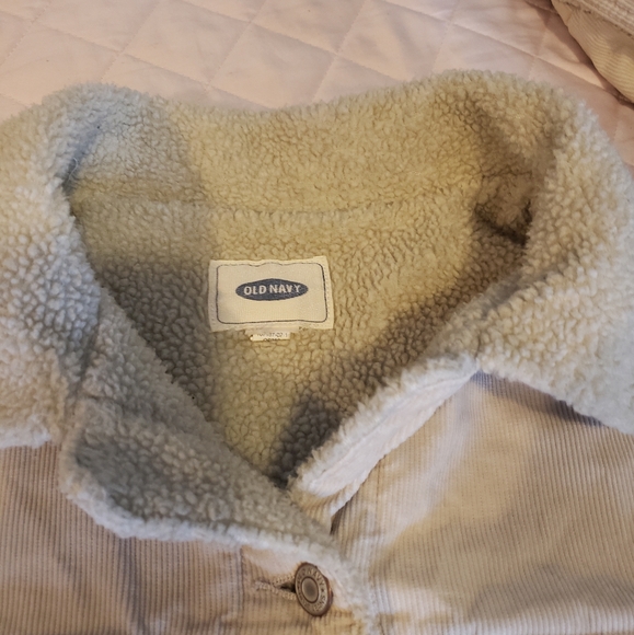 Old Navy Vintage Corduroy Sherpa Jacket - Picture 5 of 16